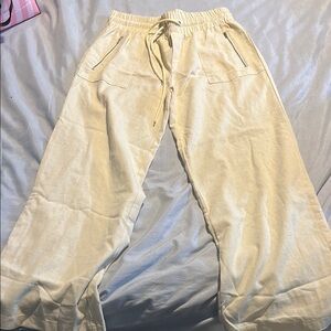 Women Cream Pants Size L
